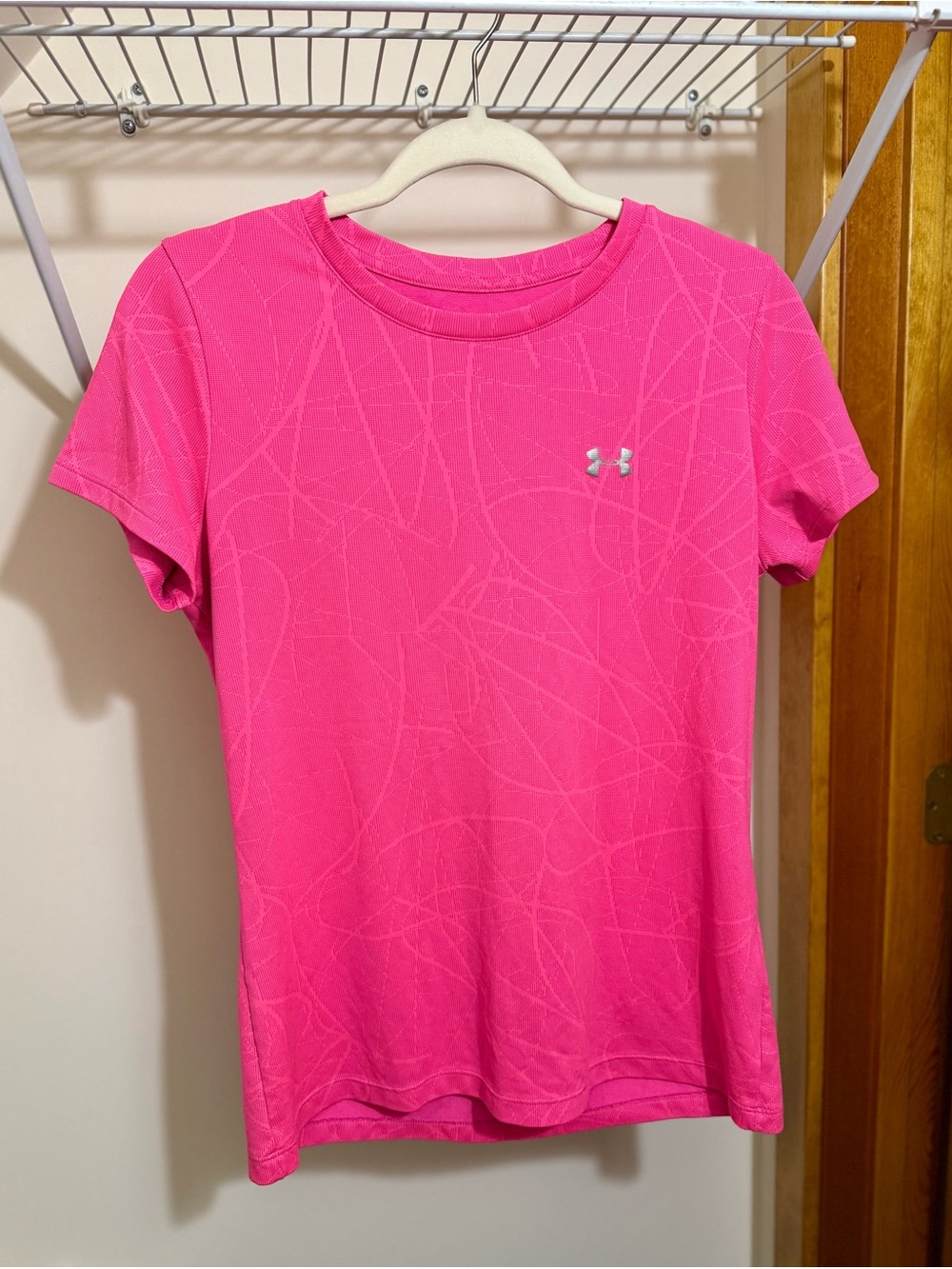 Under Armour Women's Bright Pink Short Sleeve Performance Tee